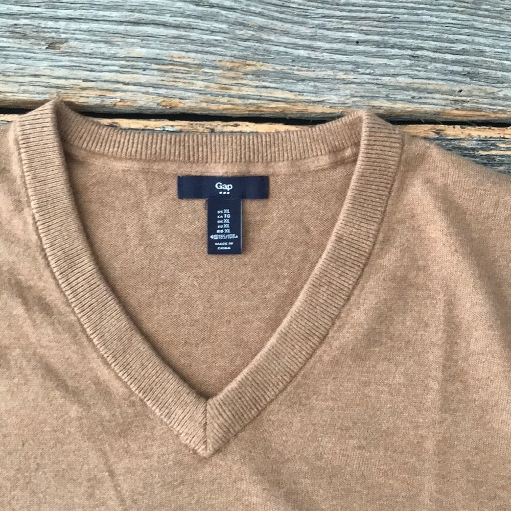 Gap Camel - Gray Stripe Sweater XL - Picture 6 of 9